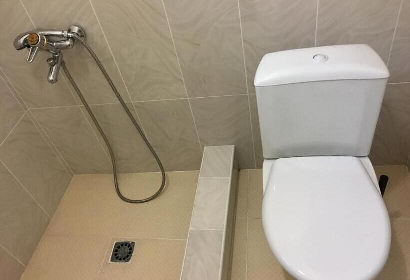 اتاق سوپریور, Guest House On Shakirbay 11