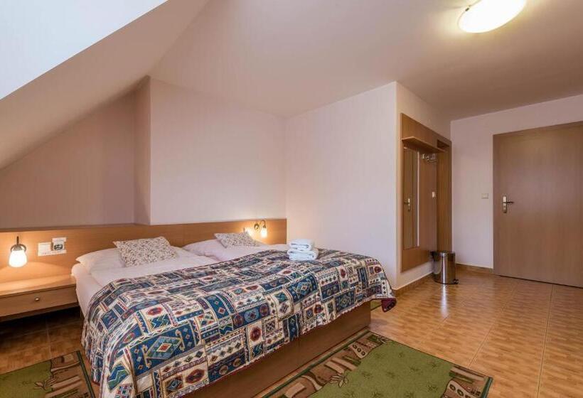 豪华房间, Penzion Eso