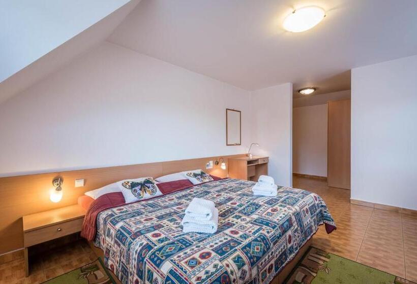 豪华房间, Penzion Eso