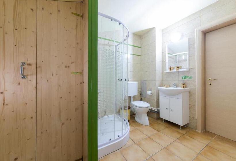 דירת 2 חדרים סופריור, Vila Adriana