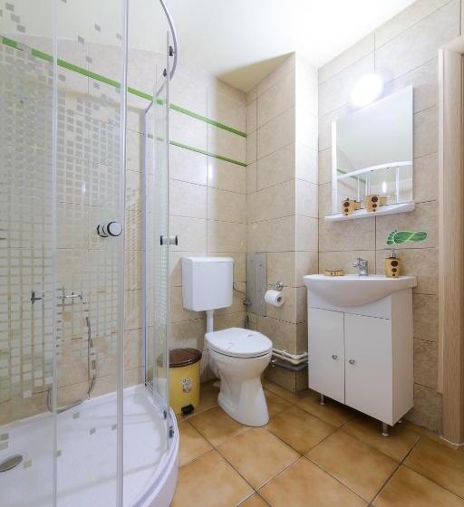 דירת 2 חדרים סופריור, Vila Adriana