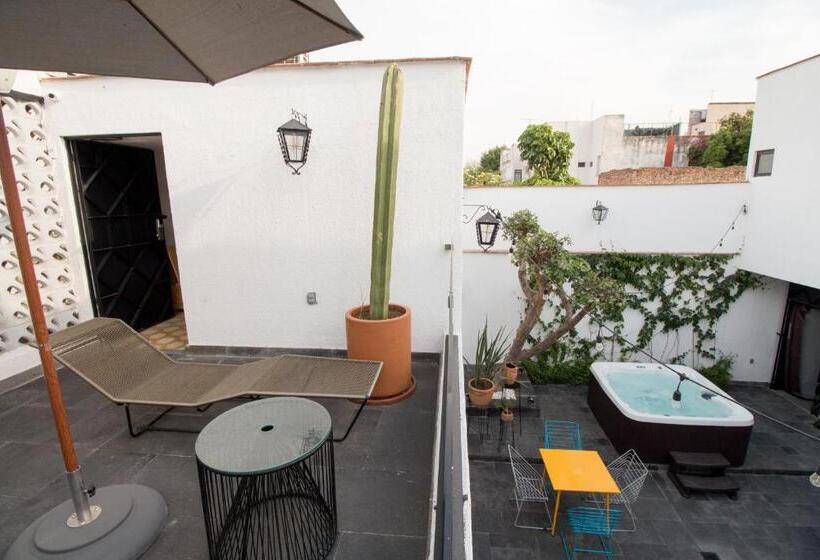 豪华套房, Casona Independencia