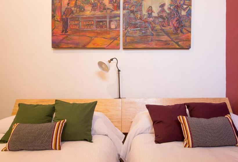 Люкс, Casona Independencia