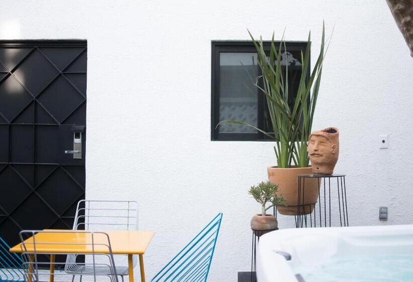 Номер Стандарт, Casona Independencia