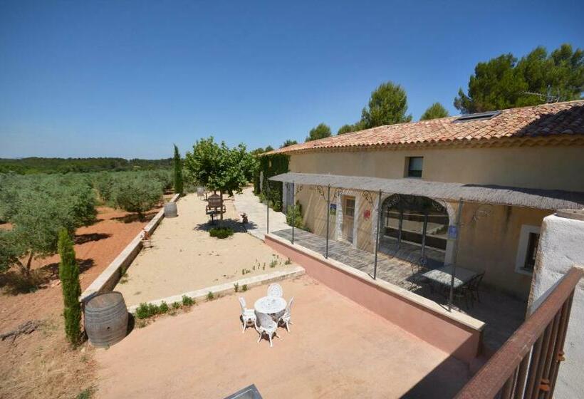 ファミリールーム, Domaine De Villemus