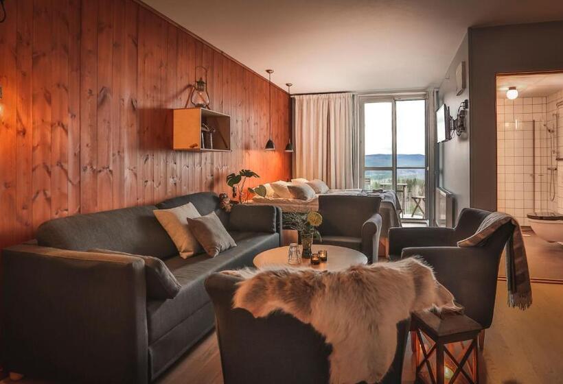 Quarto Familiar Deluxe, Bergshotellet