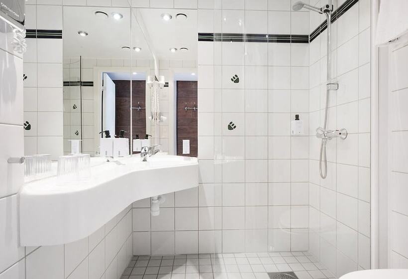 غرفة قياسية سرير بطابقين, Dyreparken Safarihotell