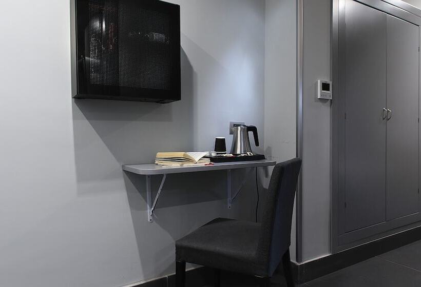 اتاق راحتی, Best Western Jfk