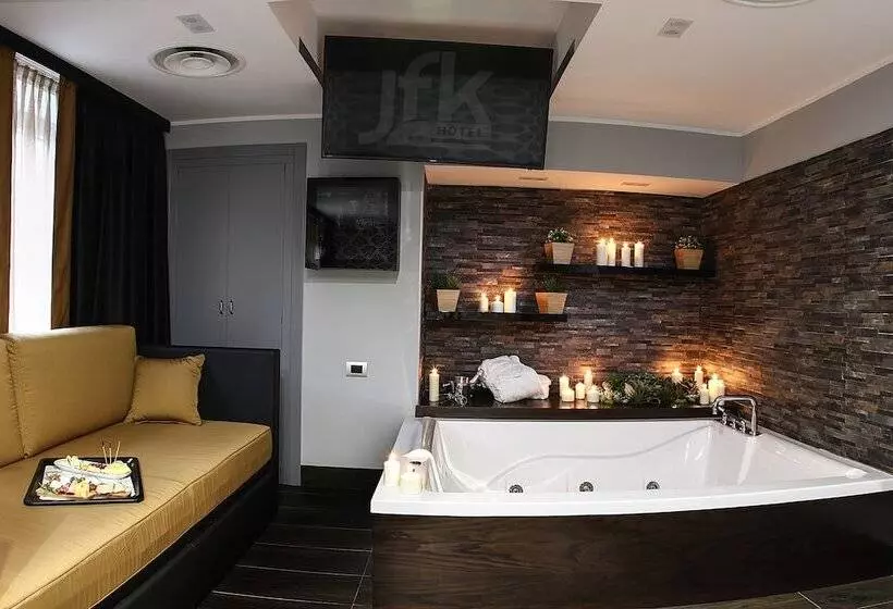 اتاق لوکس با وان آب گرم, Best Western Jfk