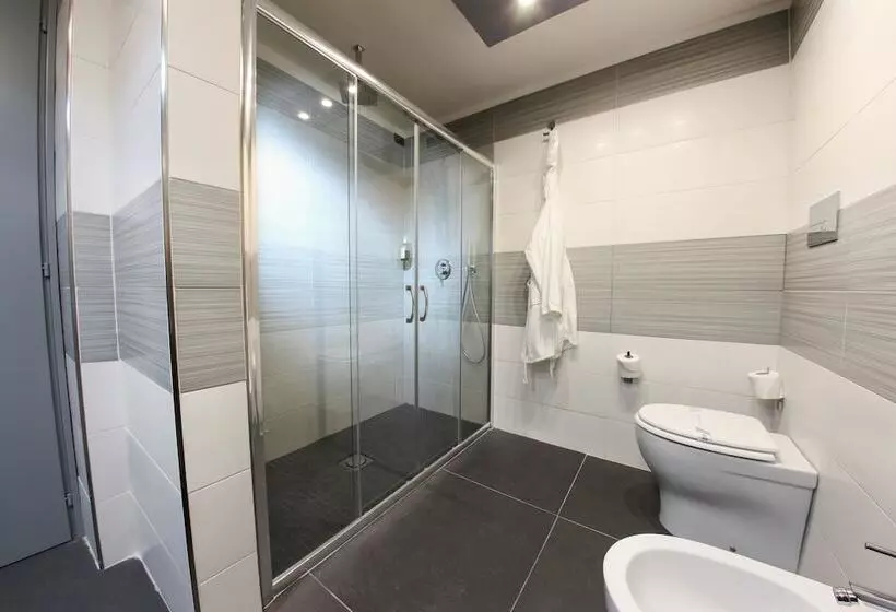 اتاق لوکس با وان آب گرم, Best Western Jfk