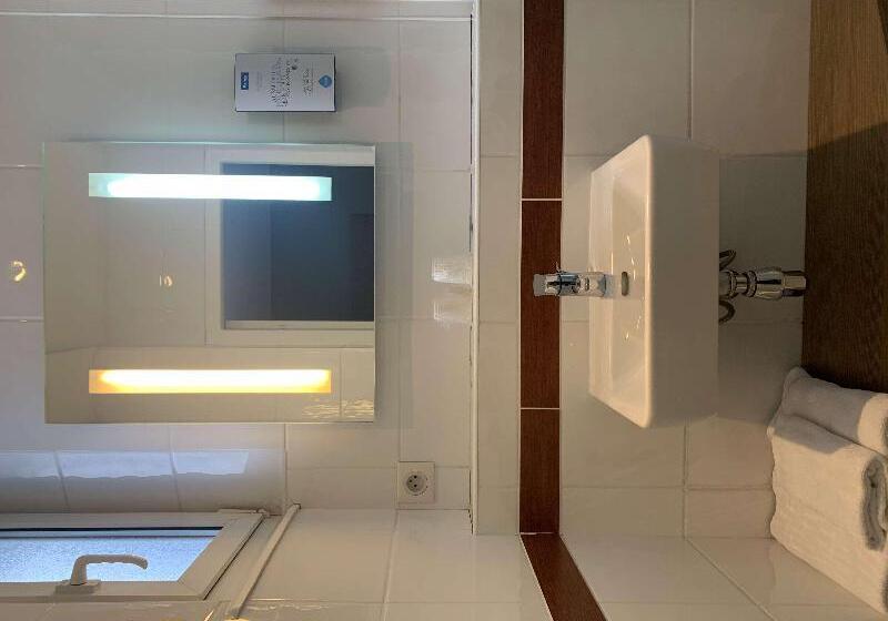 スタンダードルーム, Campanile Epinal Centre  Gare