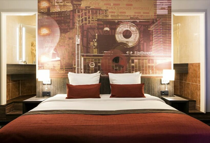 جناح, Crown Hotel Eindhoven Centre