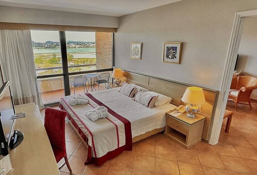 高级套房, Divani Corfu Palace