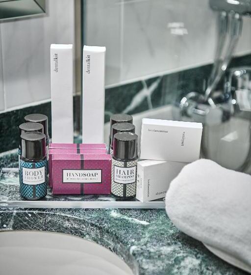 带观景的高级间, Divani Corfu Palace