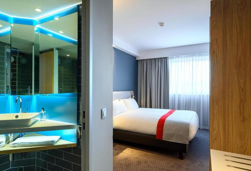 장애인을 위한 스탠다드 룸, Holiday Inn Express Mechelen City Centre, An Ihg