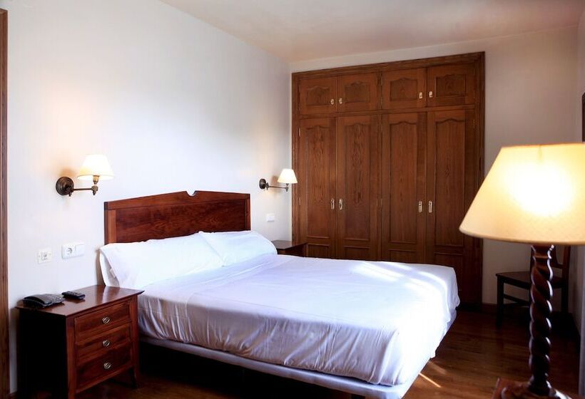 اتاق استاندارد, Hostal Antxitonea
