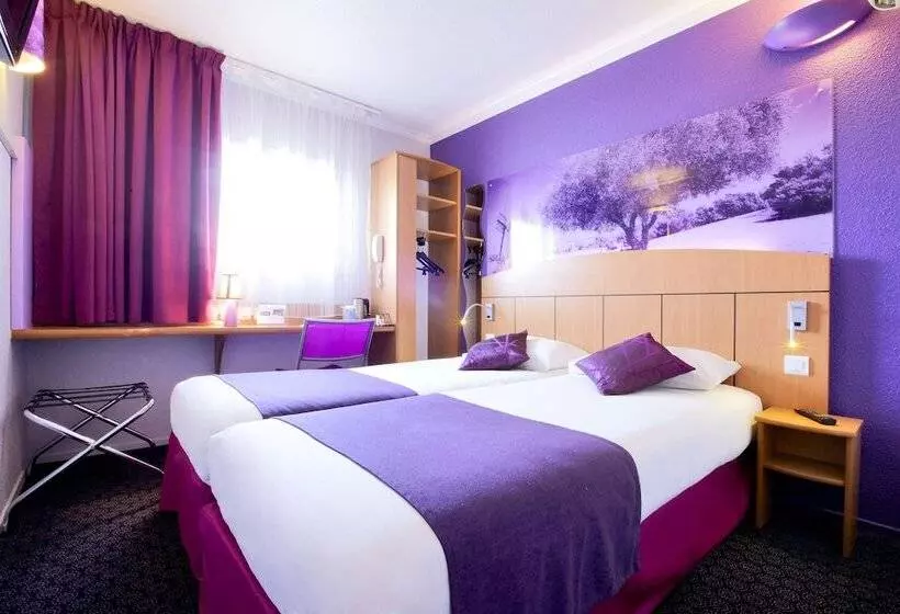 اتاق استاندارد, Kyriad Direct Arles