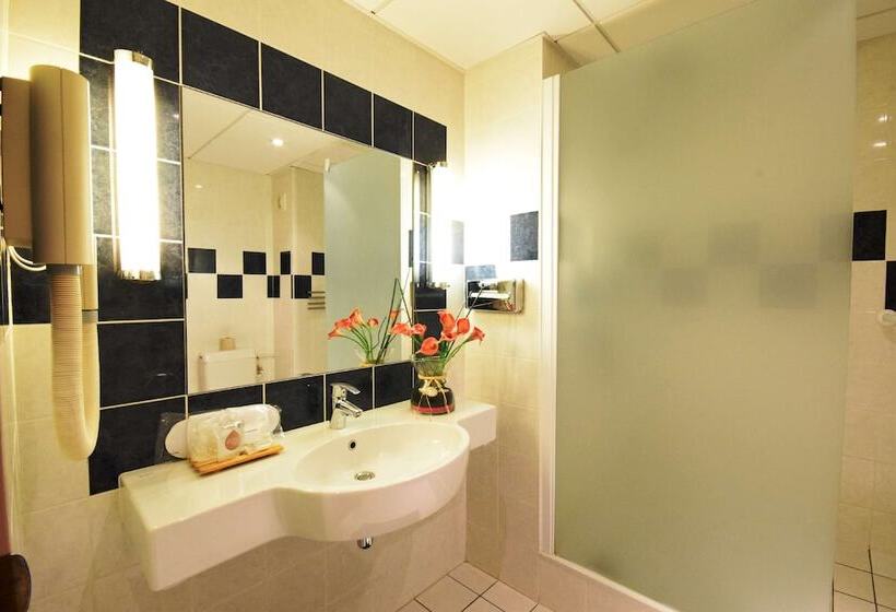 Номер Стандарт, Kyriad Prestige Bordeaux Aeroport