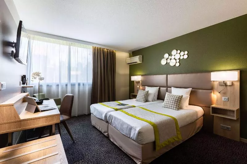 اتاق استاندارد, Kyriad Prestige Bordeaux Aeroport
