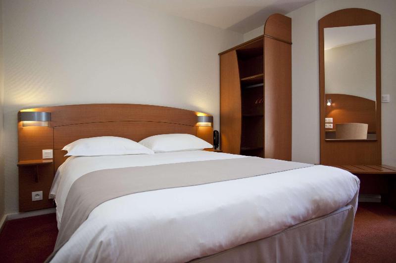 Номер Стандарт Трехместный, Kyriad Rennes Nord