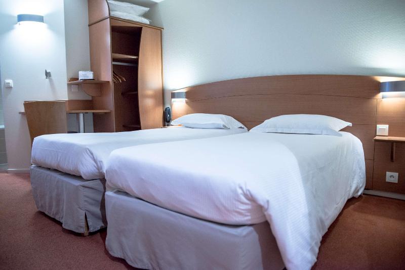 Номер Стандарт Трехместный, Kyriad Rennes Nord