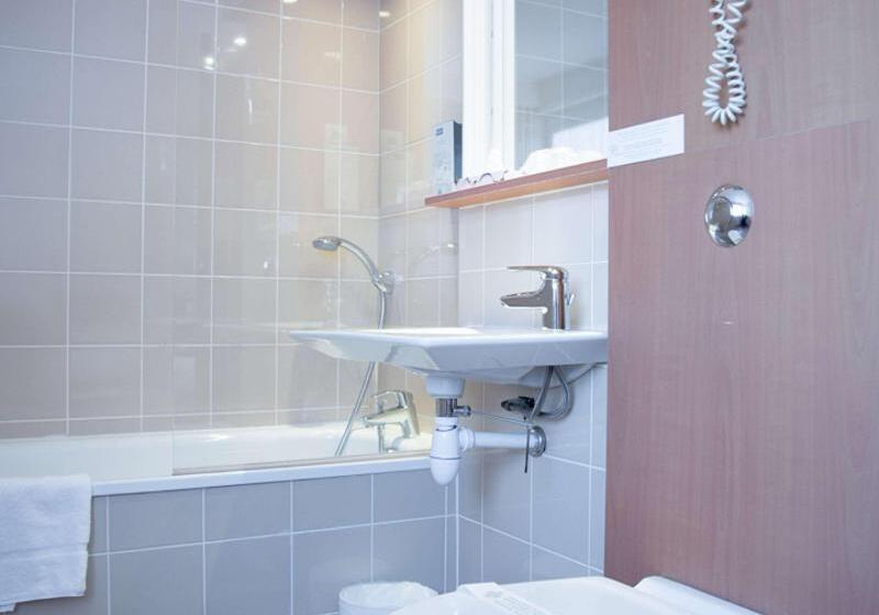 Номер Стандарт Трехместный, Kyriad Rennes Nord