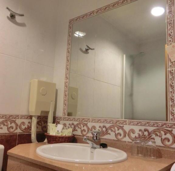 اتاق استاندارد, Las Ruedas