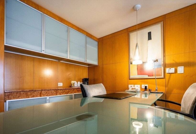 سوییت اجرایی, Doubletree By Hilton Buenos Aires