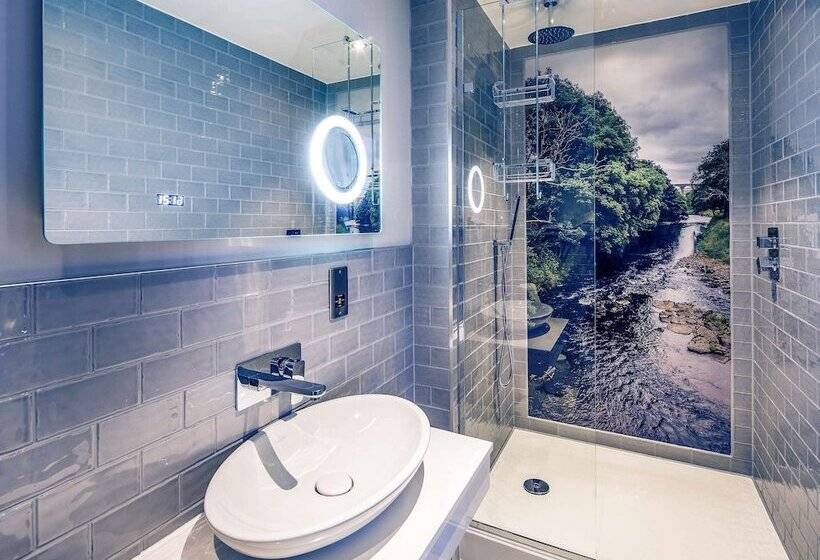 Номер Престиж, Mercure Inverness