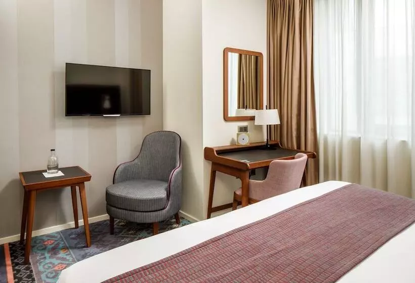 اتاق سوپریور, Mercure London Bridge