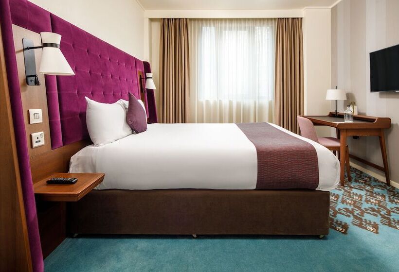Номер Классика Двуспальная Кровать, Mercure London Bridge