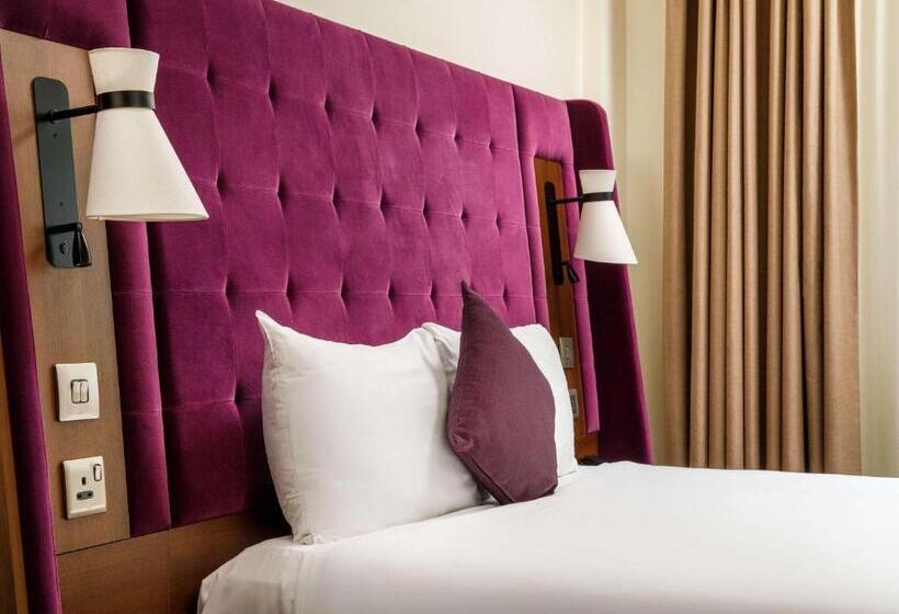 带双人床的经典房间, Mercure London Bridge