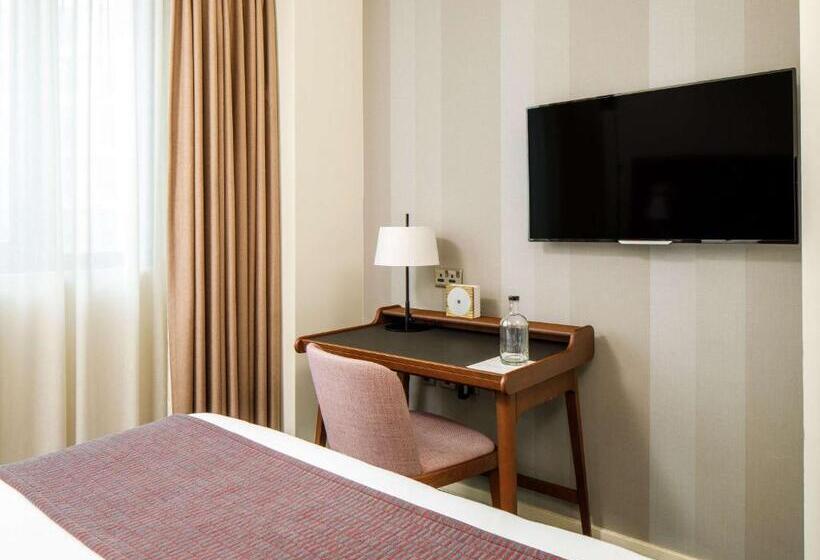 带双人床的经典房间, Mercure London Bridge