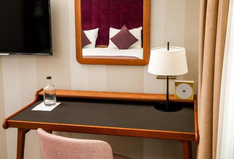 Номер Престиж, Mercure London Bridge