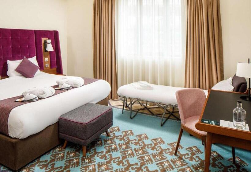 Номер Престиж, Mercure London Bridge