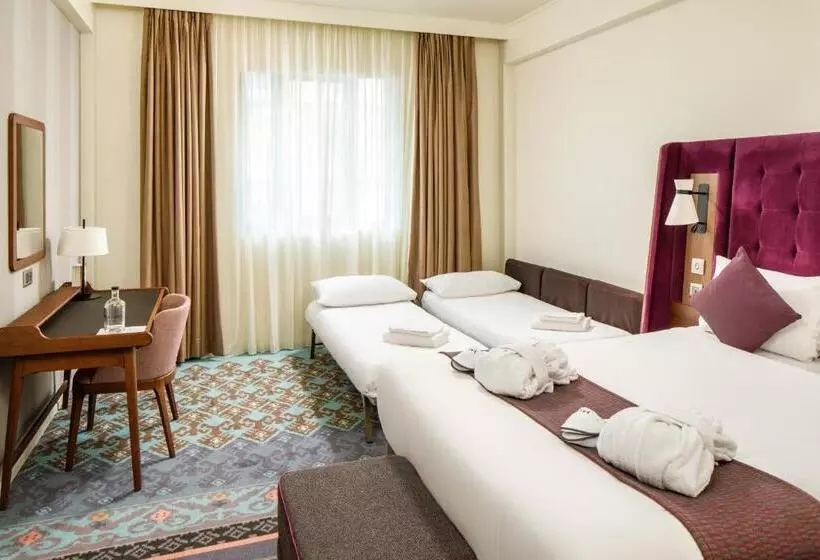 اتاق خانوادگی پرستیژ, Mercure London Bridge