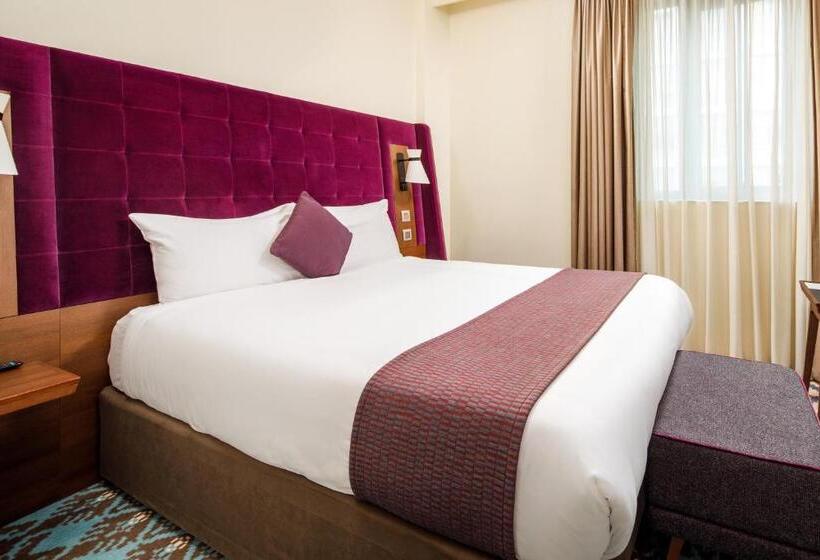 Номер Стандарт, Mercure London Bridge