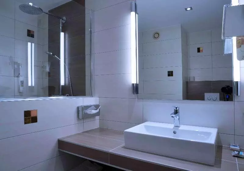 اتاق کلاسیک, Mercure Montpellier Centre Comédie