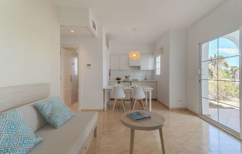 ２ベッドルームアパートメント, Bluesea Marina Parc