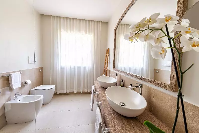 キングサイズベッドのデラックスルーム, Almar Timi Ama Resort & Spa