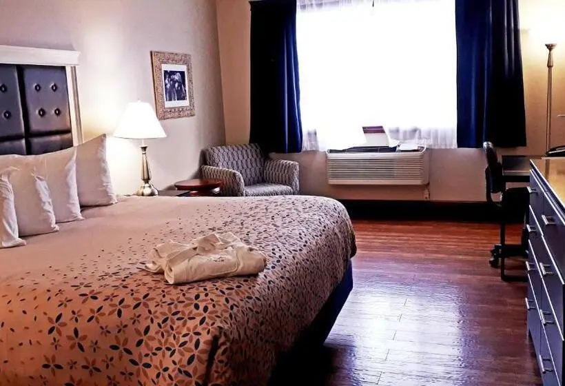 キングサイズベッドのスイートルーム, Causeway Bay Hotel Sparwood