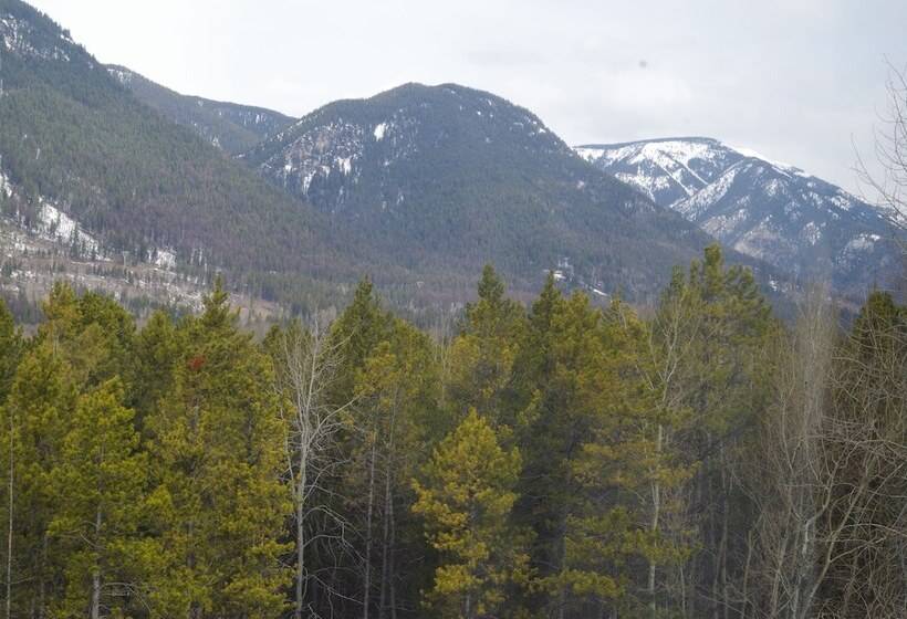 带2个双人床的标准工作室, Causeway Bay Hotel Sparwood