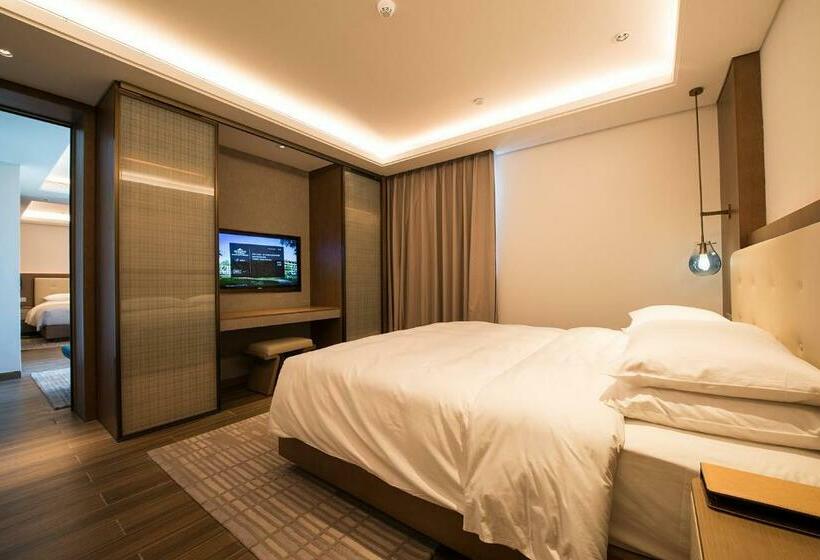 סוויטה דלוקס, Wingate By Wyndham Hainan Chengmai