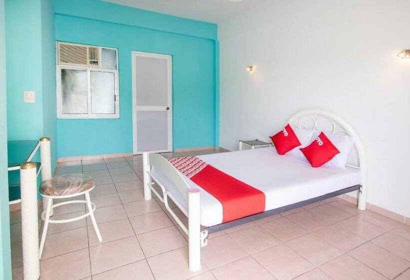 スタンダードルーム, OYO Hotel Estacion,José Cardel,Parque Central Revolución