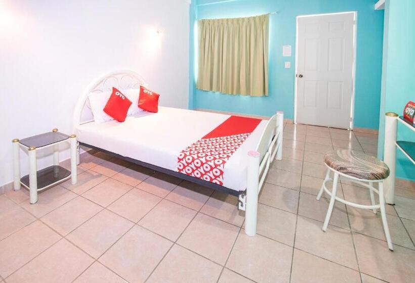 スタンダードルーム, OYO Hotel Estacion,José Cardel,Parque Central Revolución