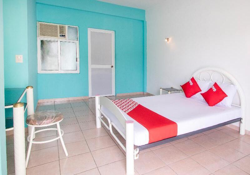 スタンダードルーム, OYO Hotel Estacion,José Cardel,Parque Central Revolución