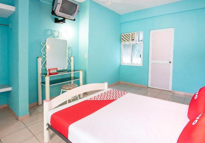 スタンダードルーム, OYO Hotel Estacion,José Cardel,Parque Central Revolución