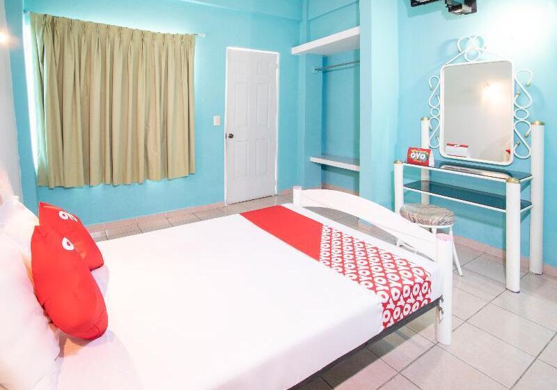 スタンダードルーム, OYO Hotel Estacion,José Cardel,Parque Central Revolución
