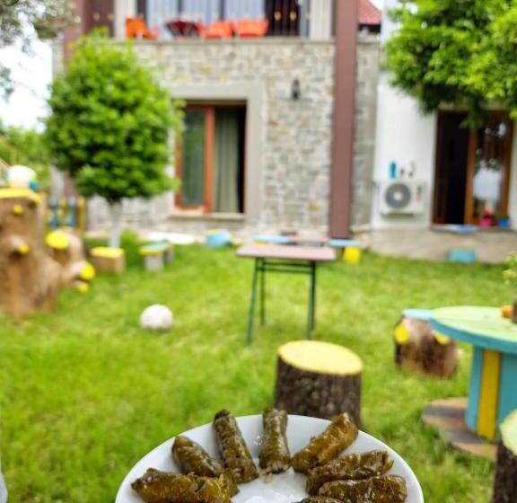 סוויטה עם טרסה, Villa Shuaipaj