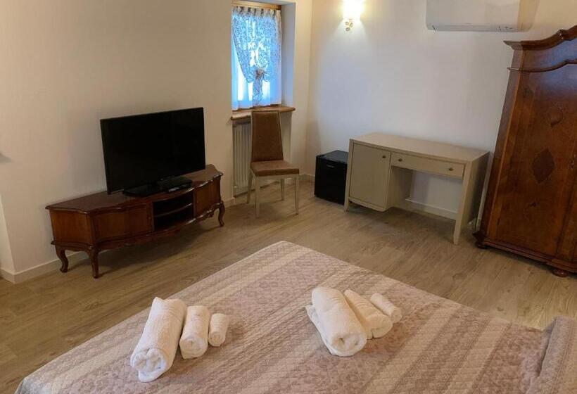 חדר סטנדרט נוף לאגם, Villa Vaccari Garda